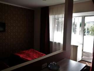 Отели типа «постель и завтрак» Мини Отель Улпан Нур-Султан Улучшенный двухместный номер с 2 отдельными кроватями-16