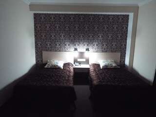 Отели типа «постель и завтрак» Мини Отель Улпан Нур-Султан Двухместный номер «Комфорт» с 2 отдельными кроватями-2